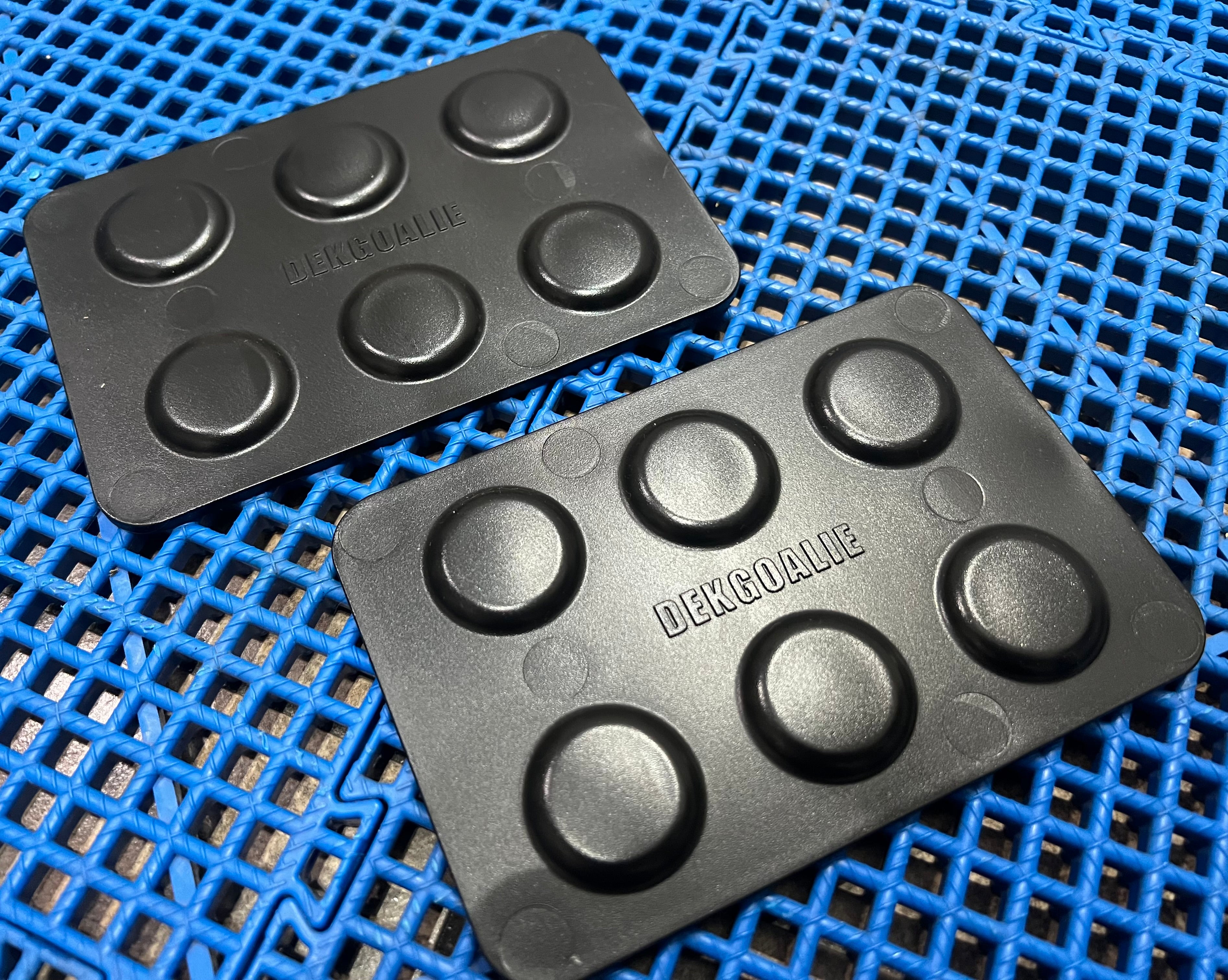 DekGoalie PRO Sliders - KNEE replacements